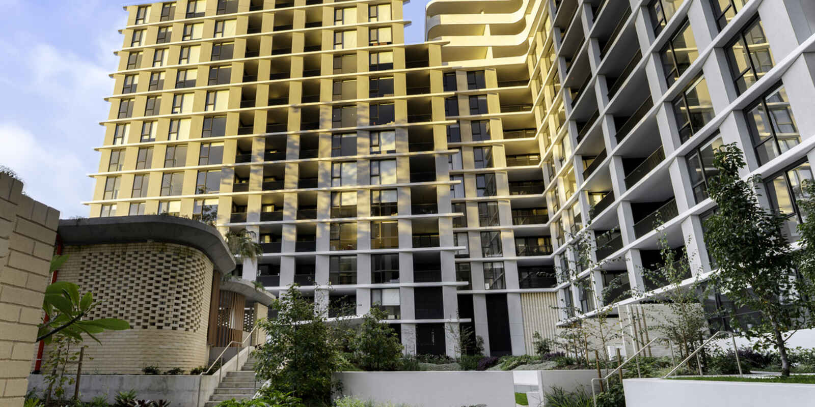 825/23 Spurway Drive Norwest