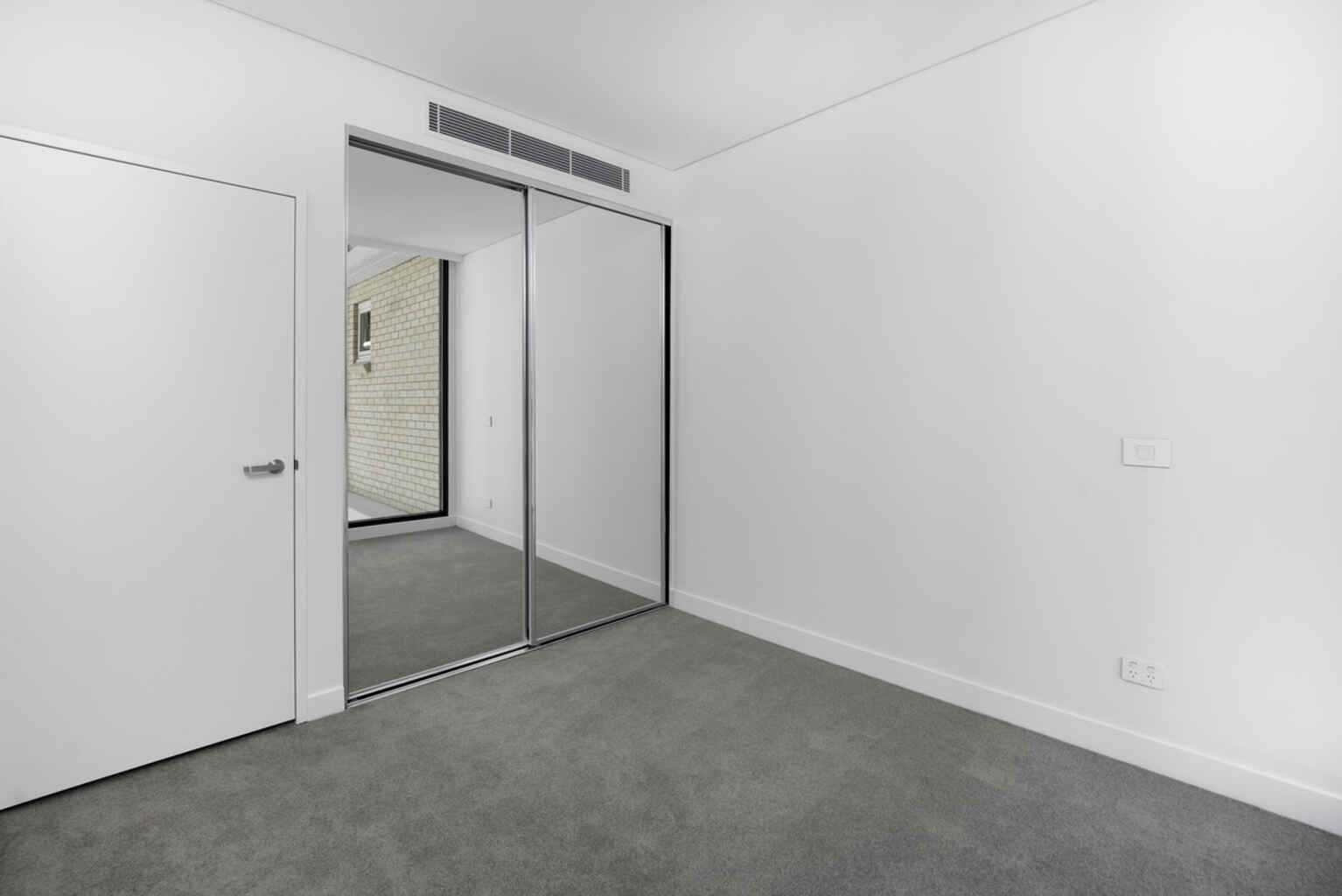 825/23 Spurway Drive Norwest