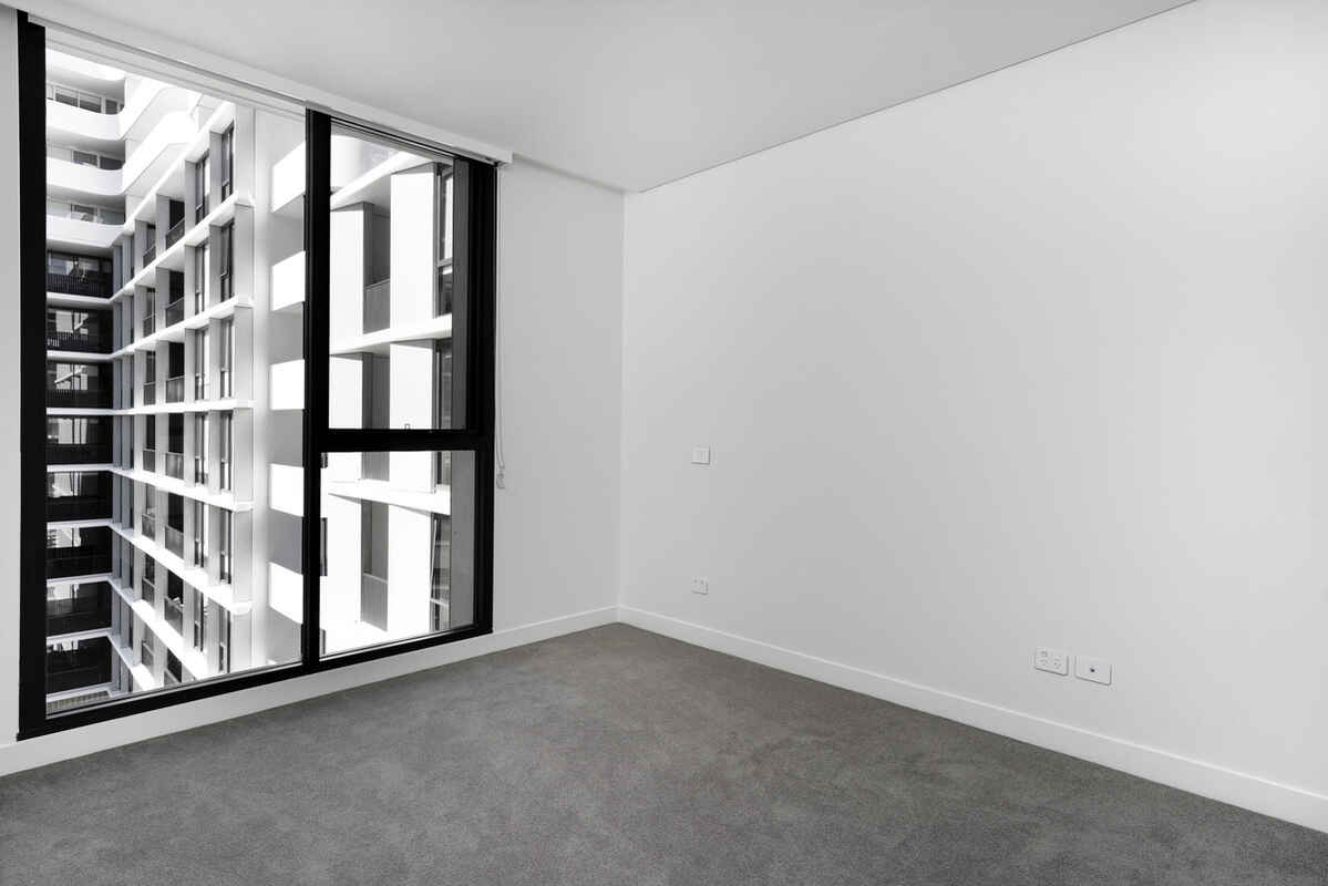 825/23 Spurway Drive Norwest