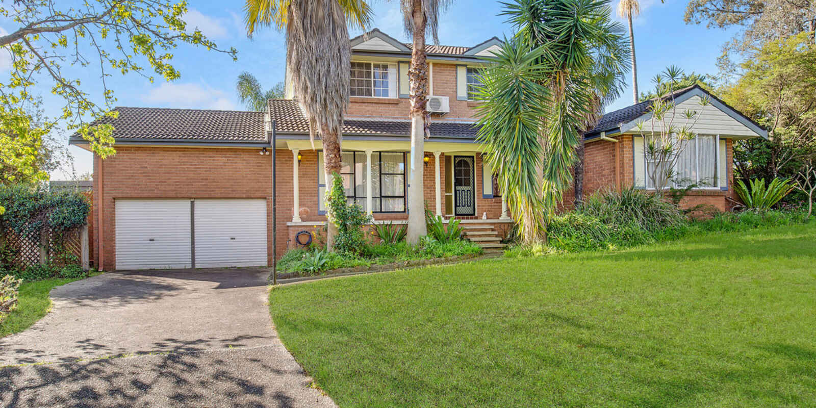 16 Kinarra Avenue Kellyville