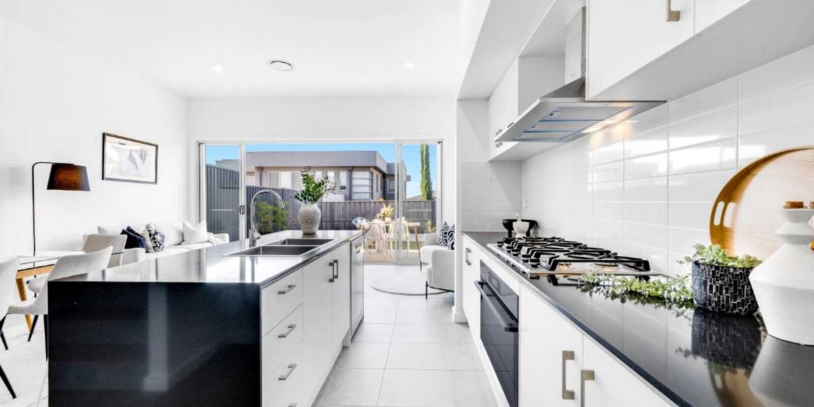 93B Thomas Boulton Circuit Kellyville