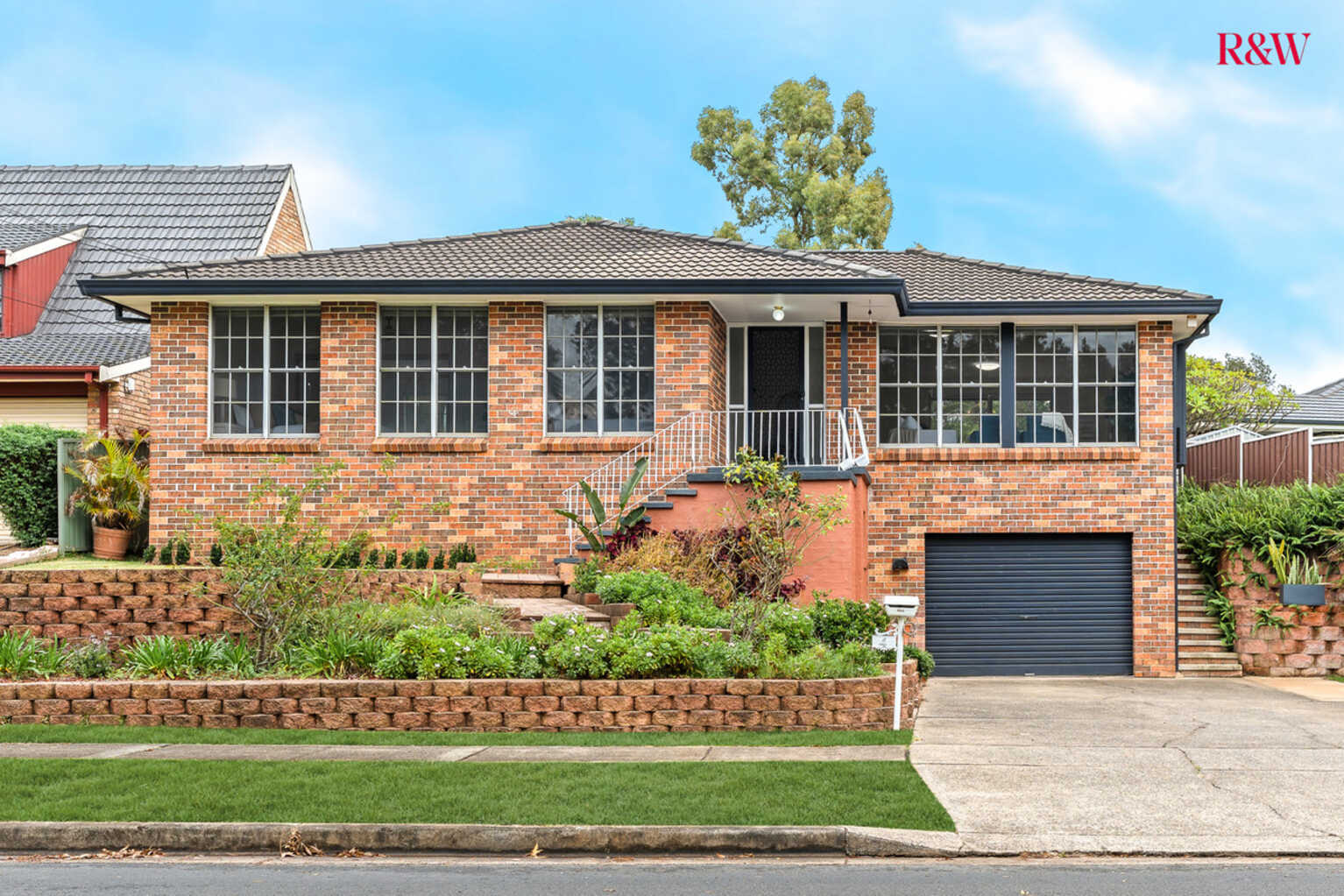 4 Dubbo Street Quakers Hill