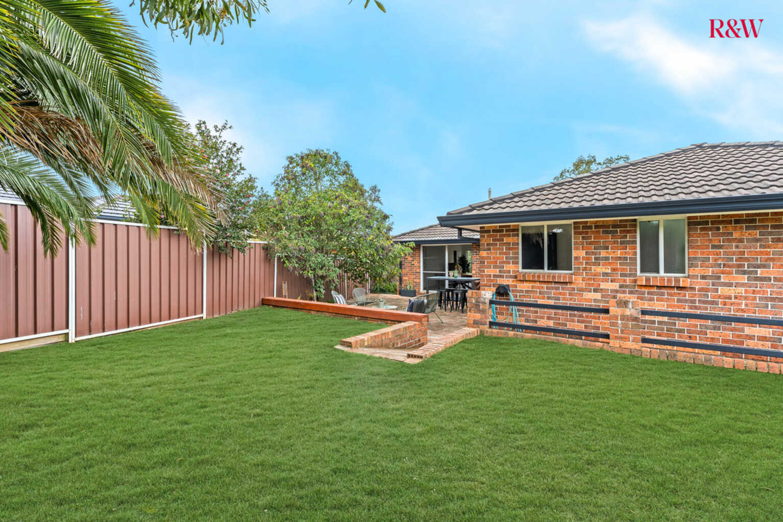 4 Dubbo Street Quakers Hill