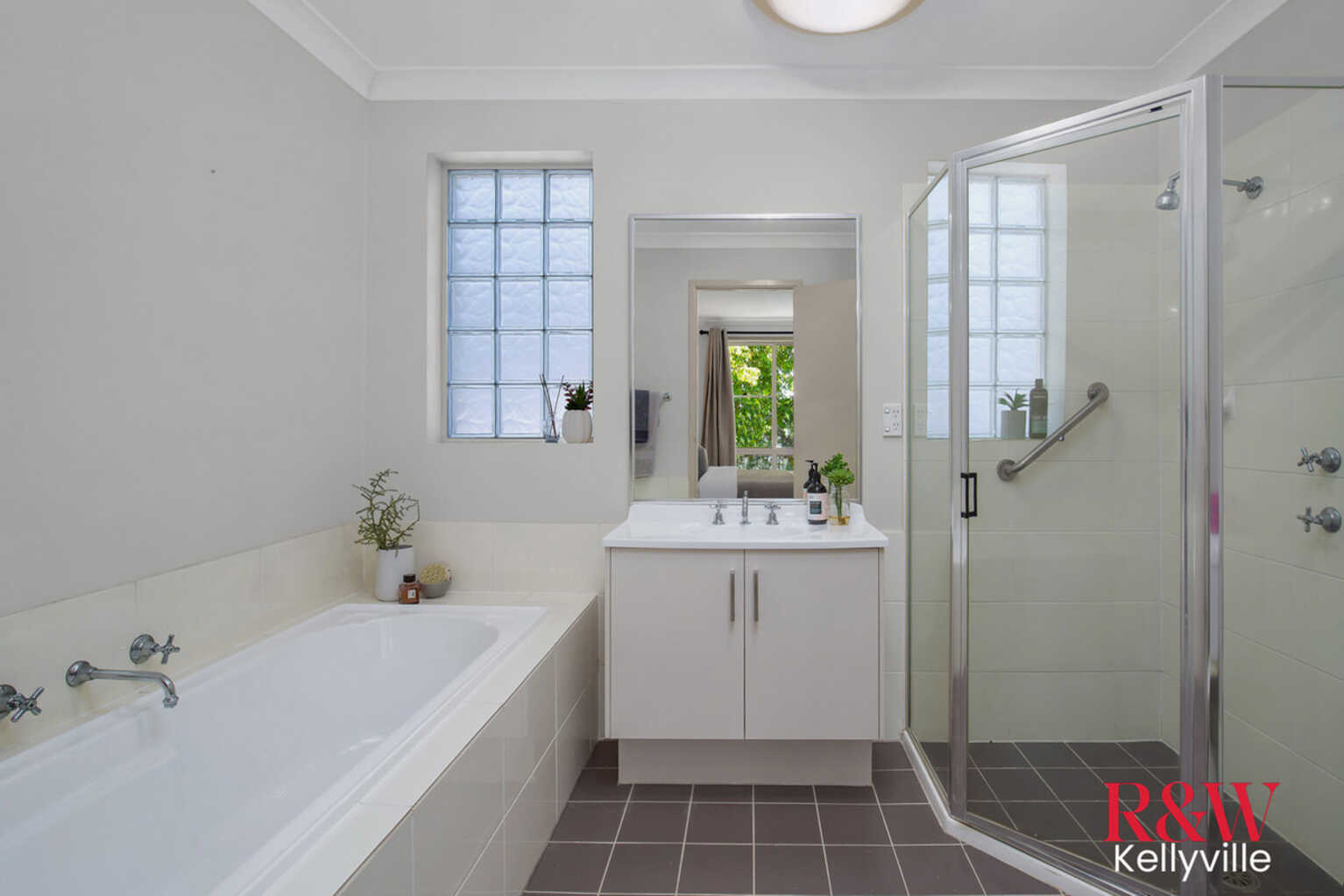 24 Seaford Circuit Kellyville Ridge