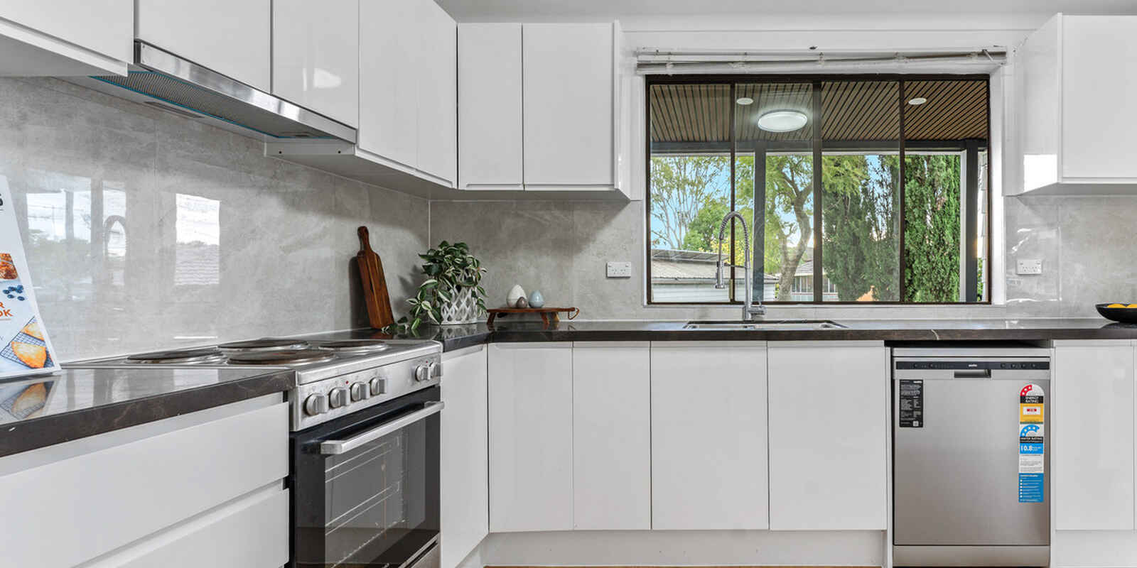 2 Cosimo Street Toongabbie