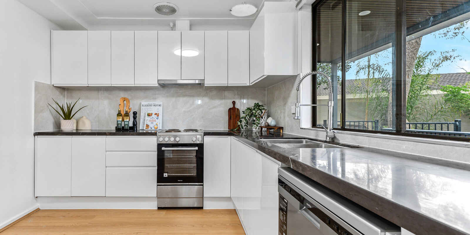 2 Cosimo Street Toongabbie