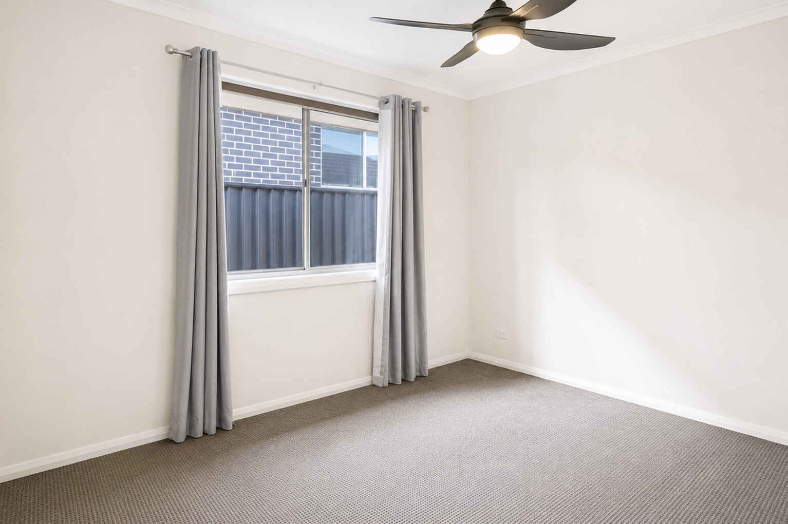 5 Marine Way Jordan Springs 5 Marine Way Jordan Springs